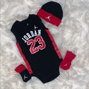 Jordan 23 onesie set 👶🏼